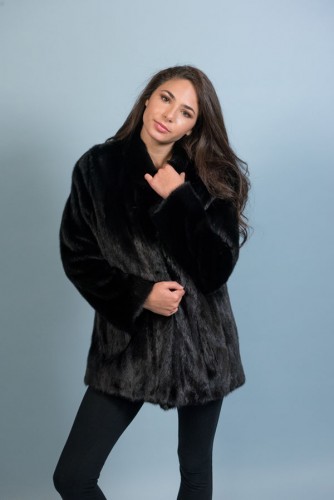 Black Mink Stroller - Female Pelt