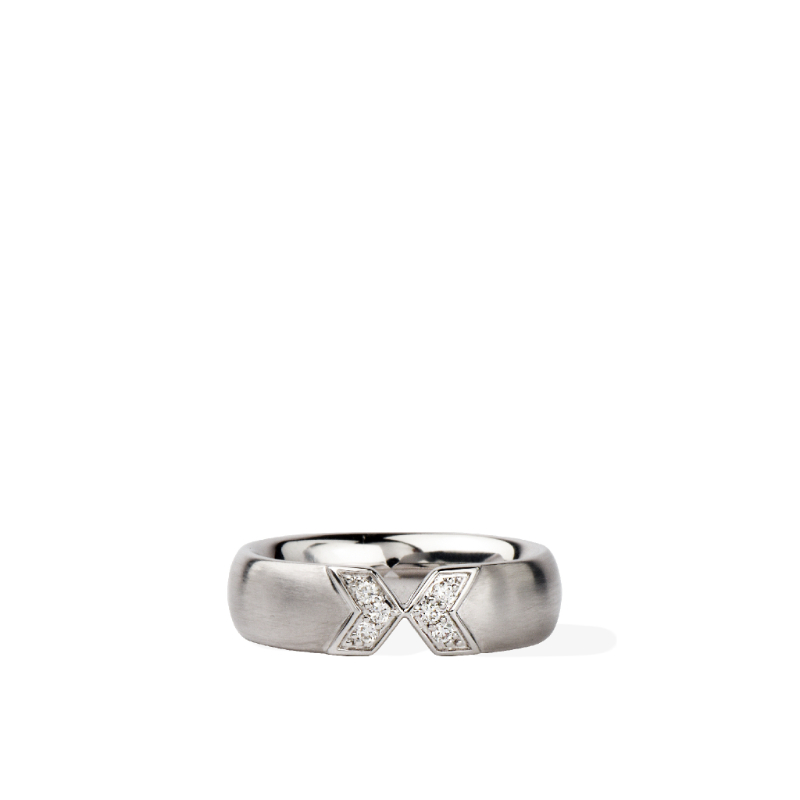 18K Solid Gold White Diamond Touch Band Ring